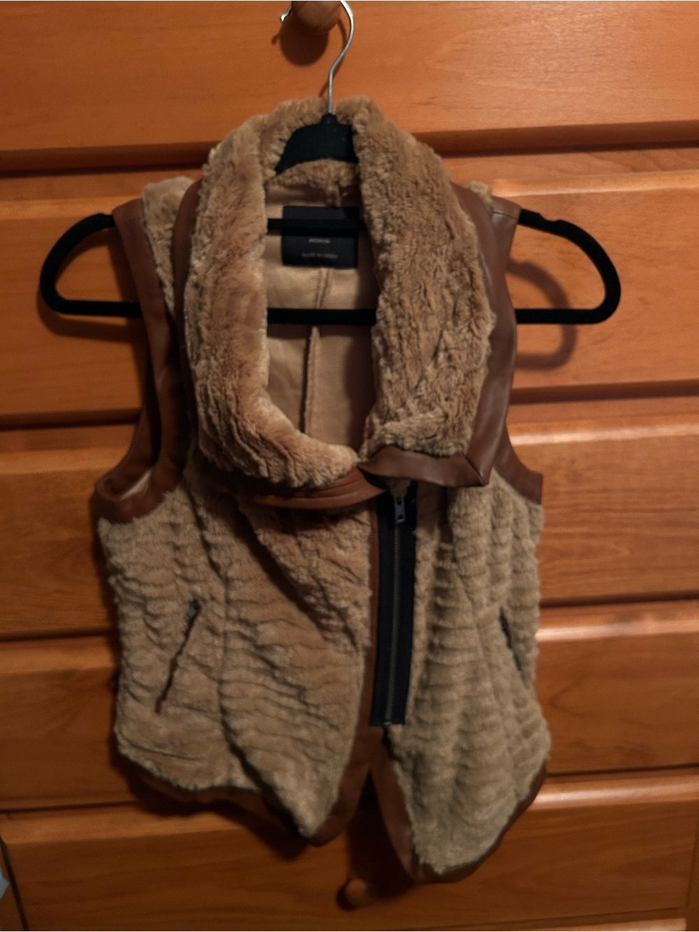 Love Tree Faux Shearling Zip-Front Vest in Tan